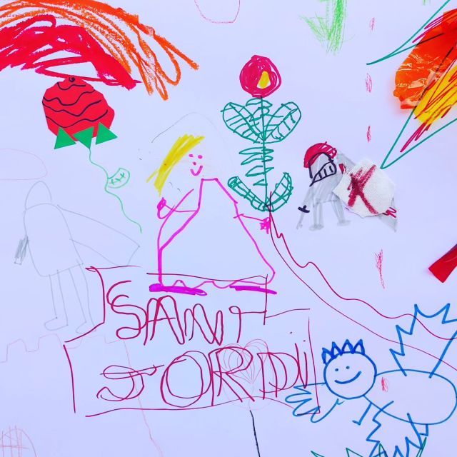 Amb els dibuixos de divendres, on vam gaudir d'una dolça celebració,  us desitgem un St Jordi ple de flors i lletres! 

🌹Feliç St Jordi famílies!🌹

#AFARibatallada 
#EscolaRibatallada 
#StJordi